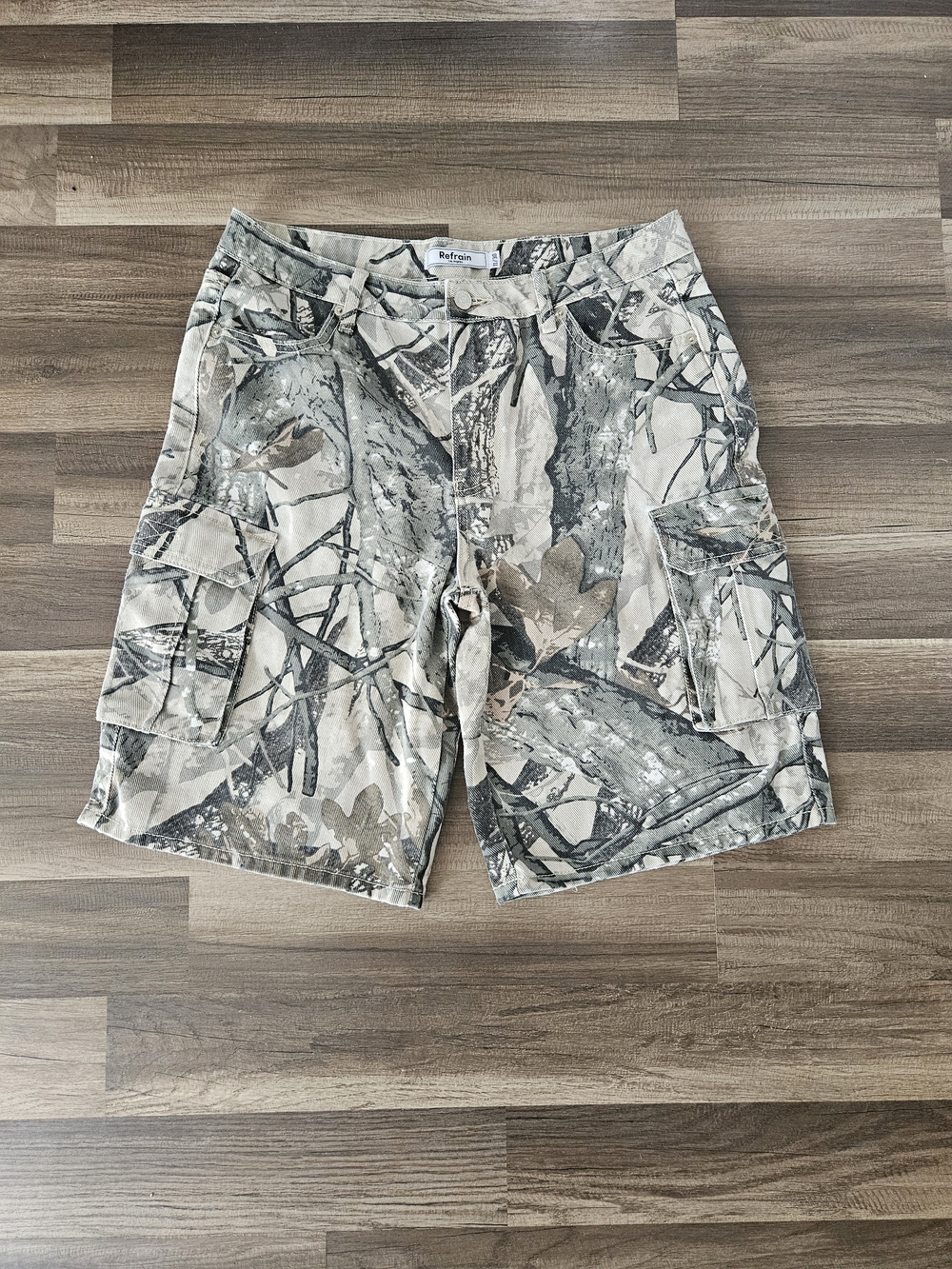 Men's Camo Cargo Shorts - Multicolor